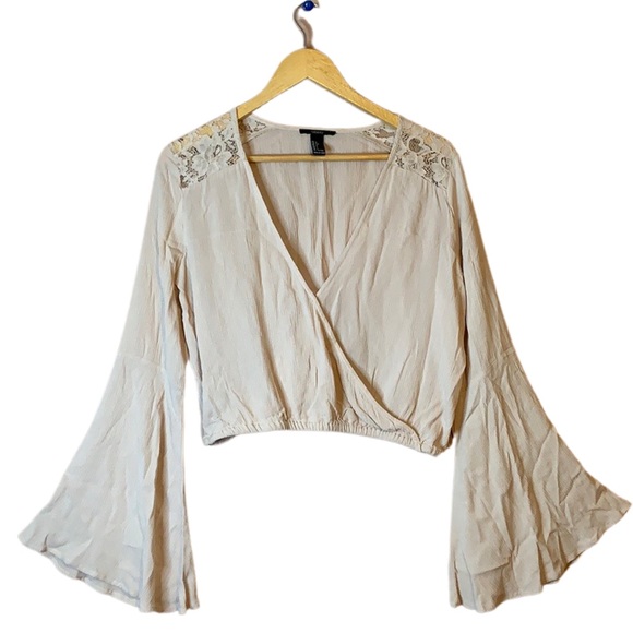 CREAM ‘FOREVER 21’ CROP TOP!! - Picture 1 of 6